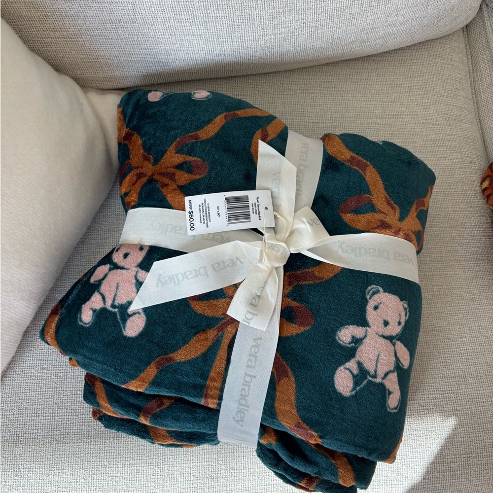 Vera Bradley Plush Throw Blanket in Bear Mosaic